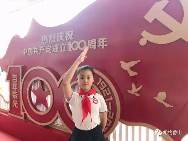 盘点那些著名的“干爹”们，最后一个竟然是女的